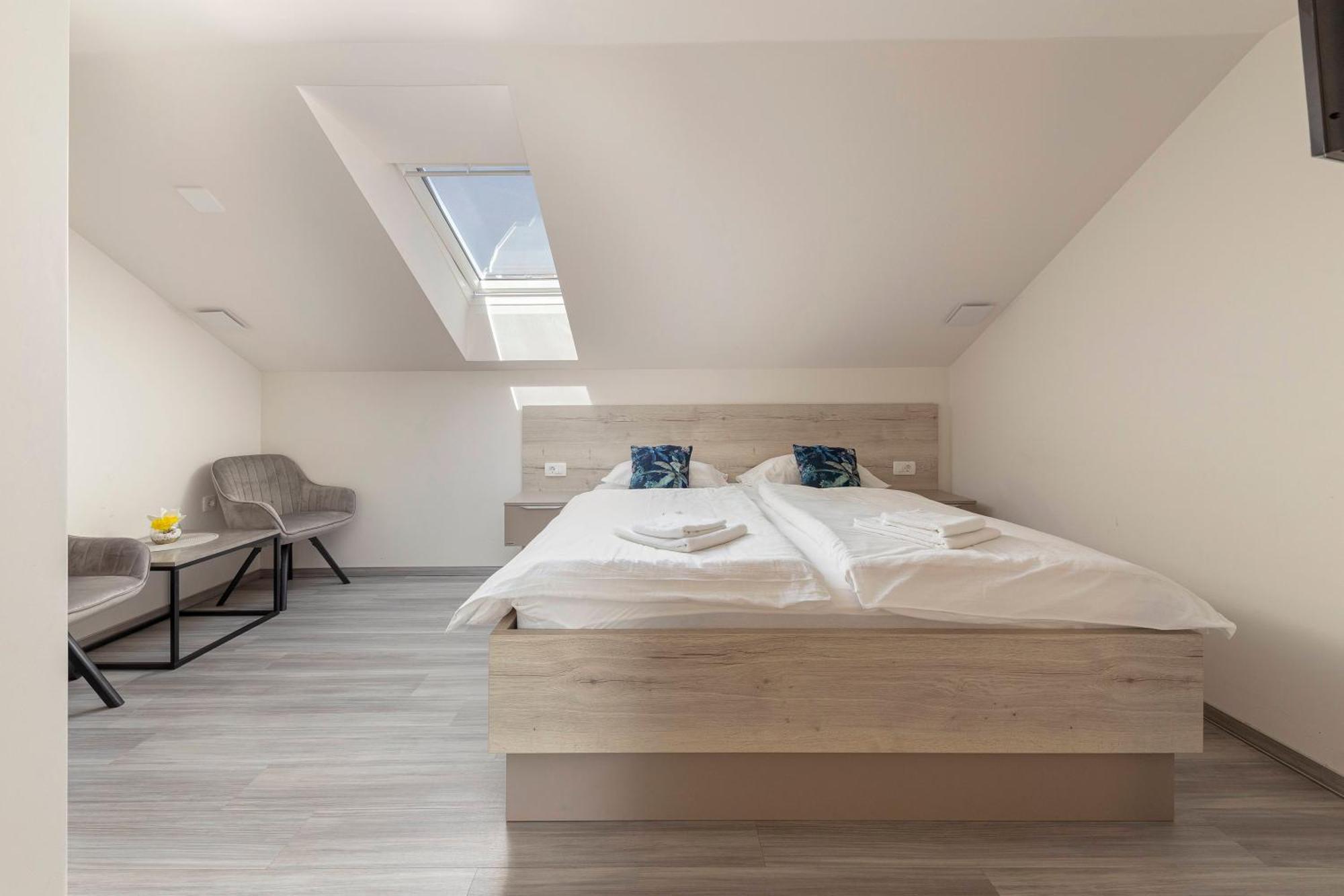 Rooms S Center Slovenske Konjice Eksteriør billede