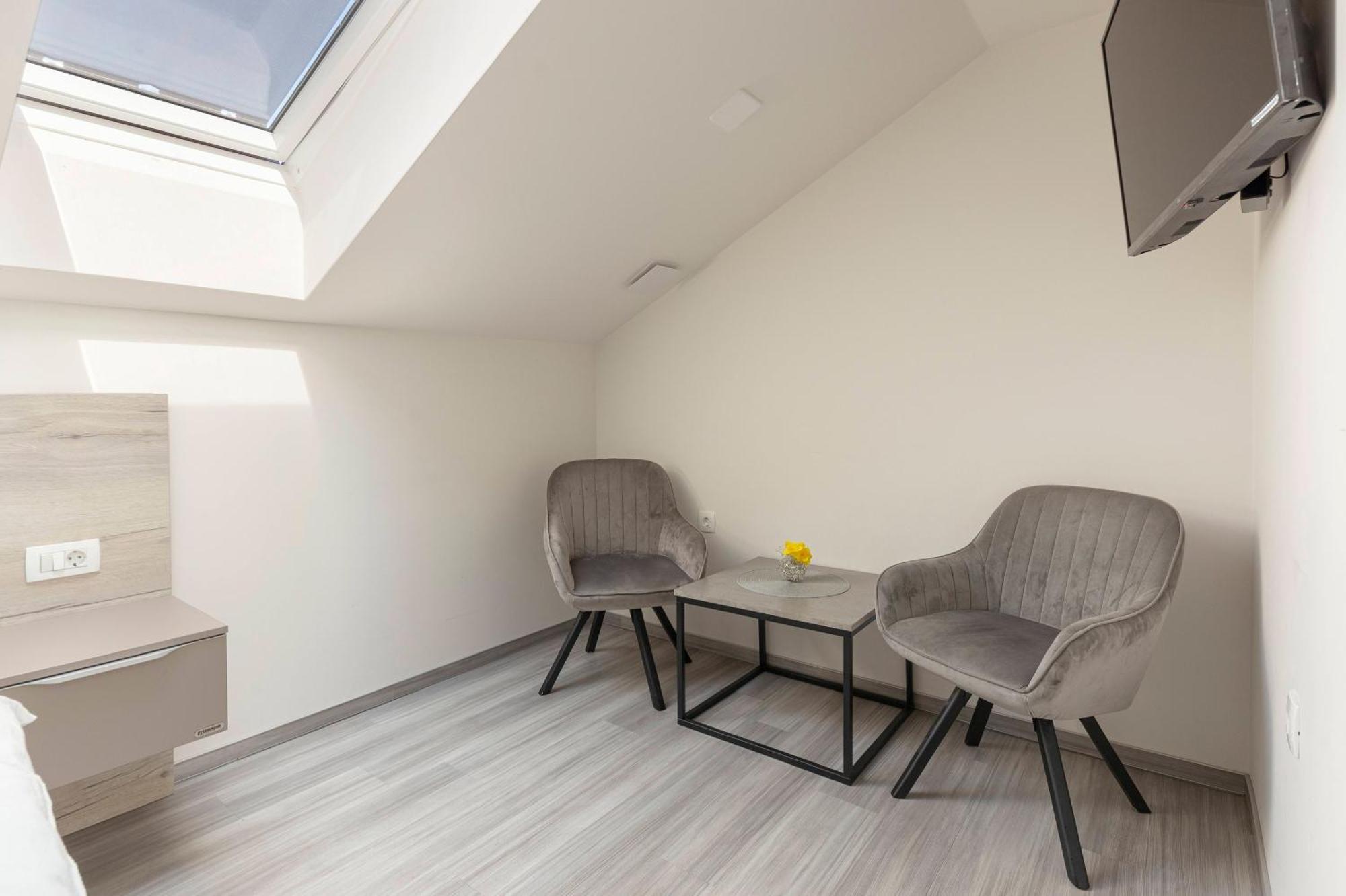 Rooms S Center Slovenske Konjice Eksteriør billede