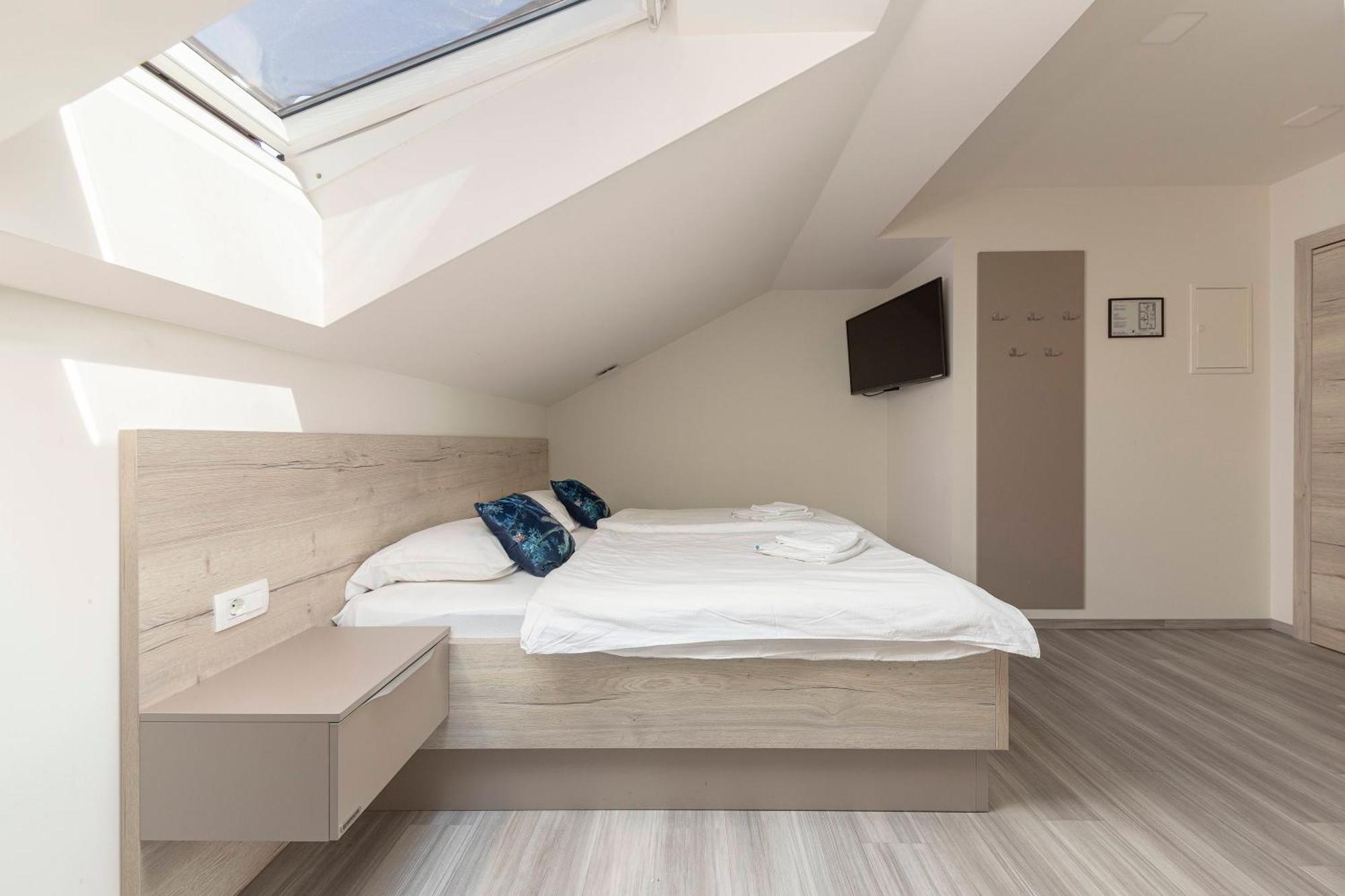 Rooms S Center Slovenske Konjice Eksteriør billede