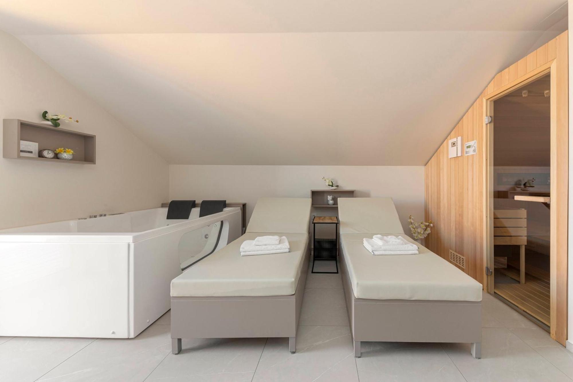 Rooms S Center Slovenske Konjice Eksteriør billede
